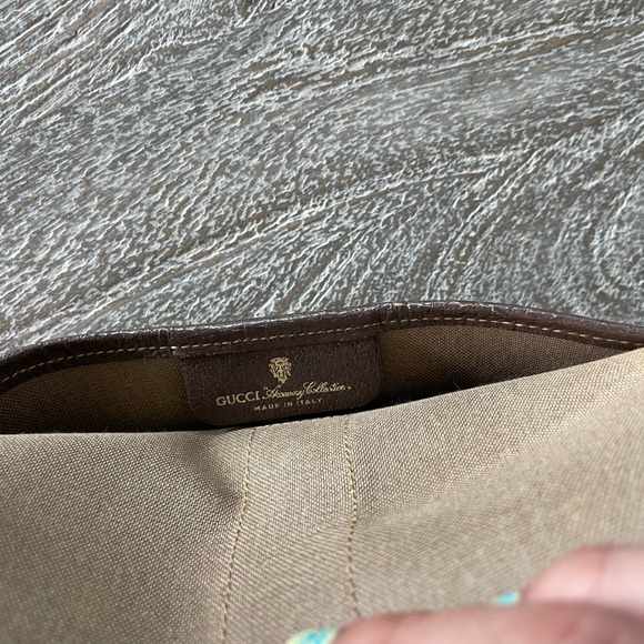 Vintage Auth Gucci Sherry Line - Picture 4 of 5